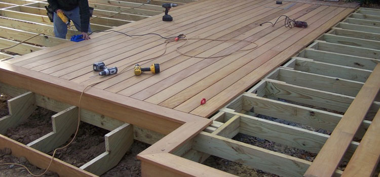 Wood Deck Builders in Winnetka, CA